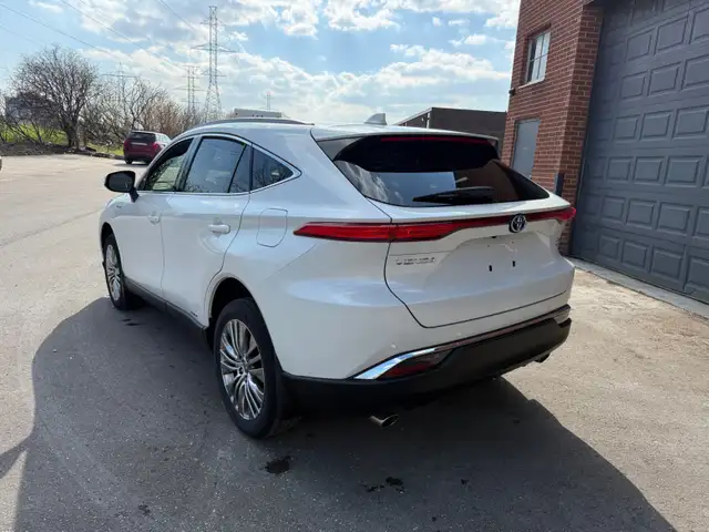 2021 Toyota Venza XLE AWD, ONE OWNER, SUNROOF, NAV, JBL SOUND - Photo 5