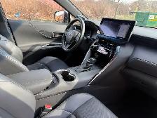 2021 Toyota Venza XLE AWD, ONE OWNER, SUNROOF, NAV, JBL SOUND - Photo 9