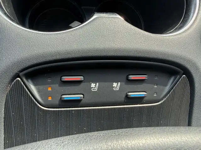 2021 Toyota Venza XLE AWD, ONE OWNER, SUNROOF, NAV, JBL SOUND - Photo 12