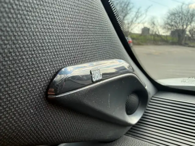 2021 Toyota Venza XLE AWD, ONE OWNER, SUNROOF, NAV, JBL SOUND - Photo 23