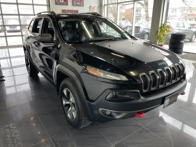 2015 Jeep Cherokee Trailhawk - Photo 3