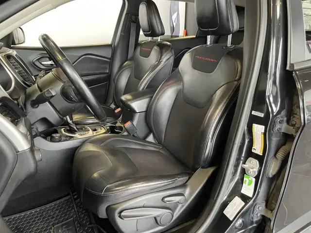2015 Jeep Cherokee Trailhawk - Photo 13