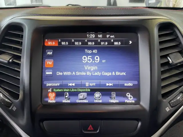 2015 Jeep Cherokee Trailhawk - Photo 20