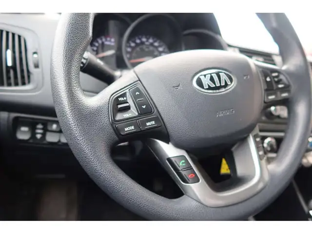 2014 Kia Rio LX ECO - Photo 15