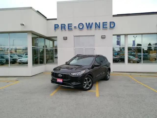 2025 Ford Escape ST-Line FWD for sale