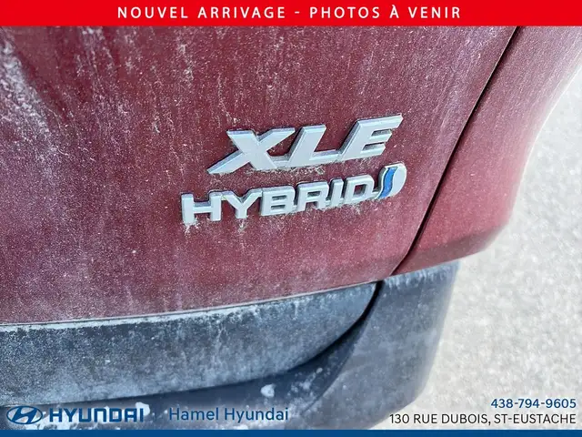2020 Toyota RAV4 HYBRID XLE AWD - Photo 4
