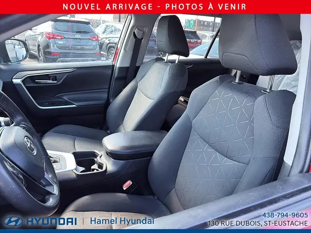 2020 Toyota RAV4 HYBRID XLE AWD - Photo 5