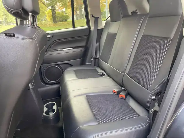 2014 JEEP Compass Sport - Photo 9