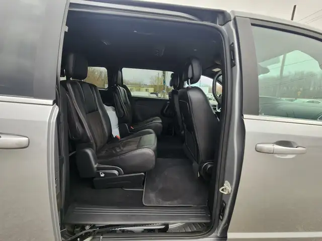 2020 DODGE GRAND CARAVAN SXT - Photo 11