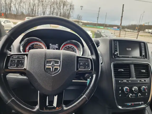 2020 DODGE GRAND CARAVAN SXT - Photo 13