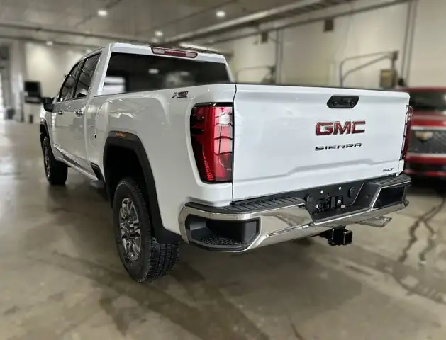 2026 GMC Sierra 3500HD SLT - Photo 3