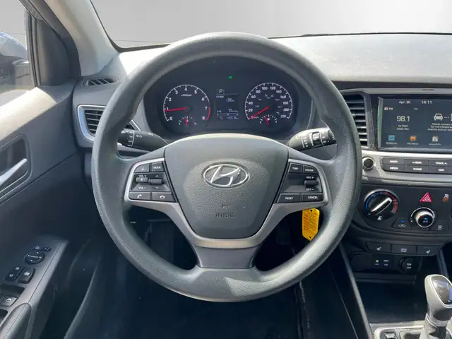 2020 Hyundai Accent PREFERRED | CLEAN CARFAX | APPLE/ANDROID CAR - Photo 15