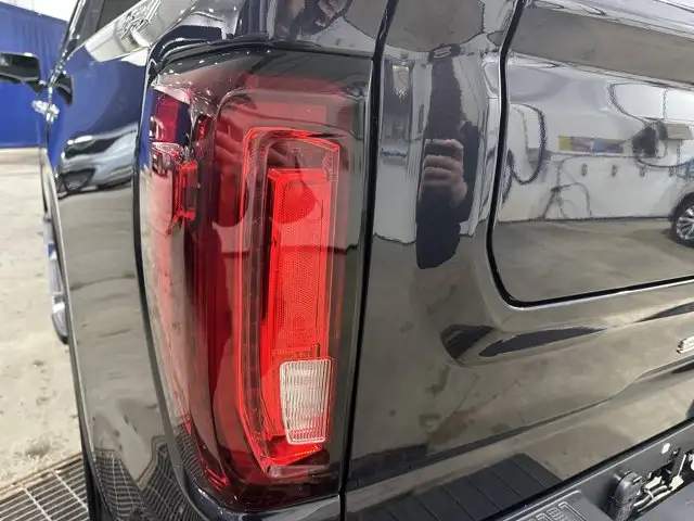 2026 GMC Sierra 1500 SLT - Photo 3