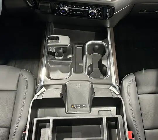 2026 GMC Sierra 1500 SLT - Photo 20