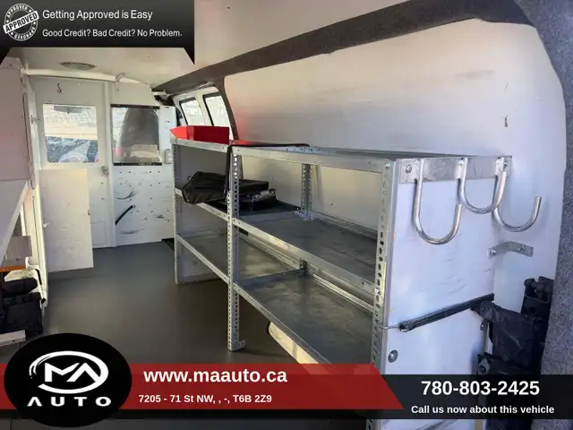 2013 GMC Savana 3500 extended cargo van only 103,000 km ! - Photo 6