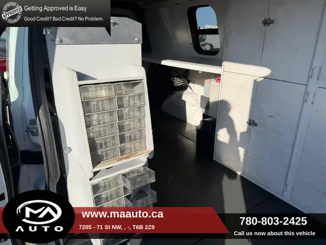 2013 GMC Savana 3500 extended cargo van only 103,000 km ! - Photo 7