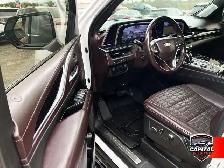 2022 Cadillac Escalade Premium Luxury - Photo 9