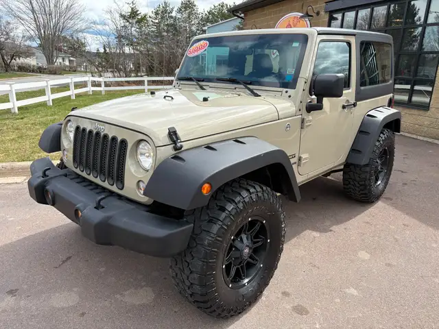 2017 Jeep Wrangler Sport 4x4! AC! 6-Speed Manual! - Photo 3