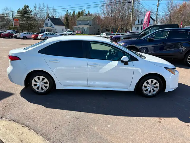 2021 Toyota Corolla LE AC! Backup Camera! Adaptive Cruise! - Photo 7