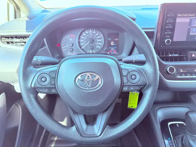 2021 Toyota Corolla LE AC! Backup Camera! Adaptive Cruise! - Photo 13