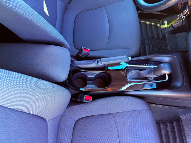 2021 Toyota Corolla LE AC! Backup Camera! Adaptive Cruise! - Photo 18