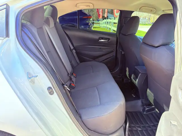 2021 Toyota Corolla LE AC! Backup Camera! Adaptive Cruise! - Photo 19