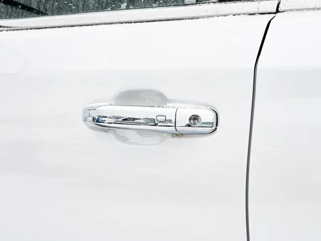2024 Chevrolet Silverado 1500 High Country Premium 5.3L Max Tow - Photo 8