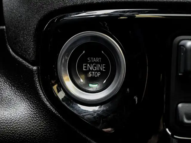 2024 Chevrolet Silverado 1500 High Country Premium 5.3L Max Tow - Photo 28