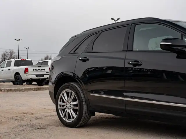 2024 Cadillac XT5 AWD Sport - Photo 10