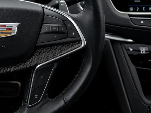 2024 Cadillac XT5 AWD Sport - Photo 25
