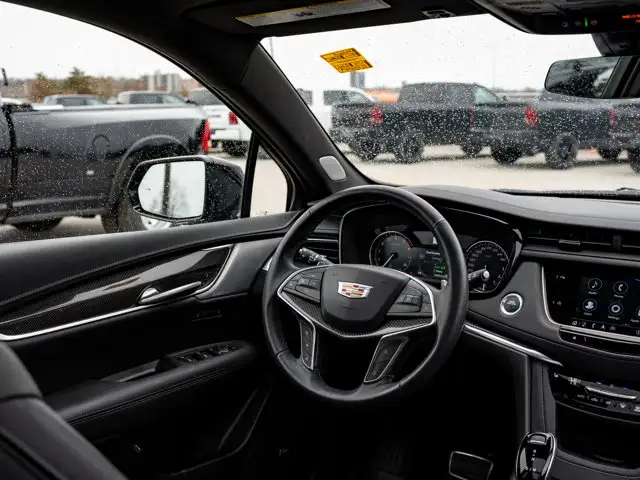 2024 Cadillac XT5 AWD Sport - Photo 26