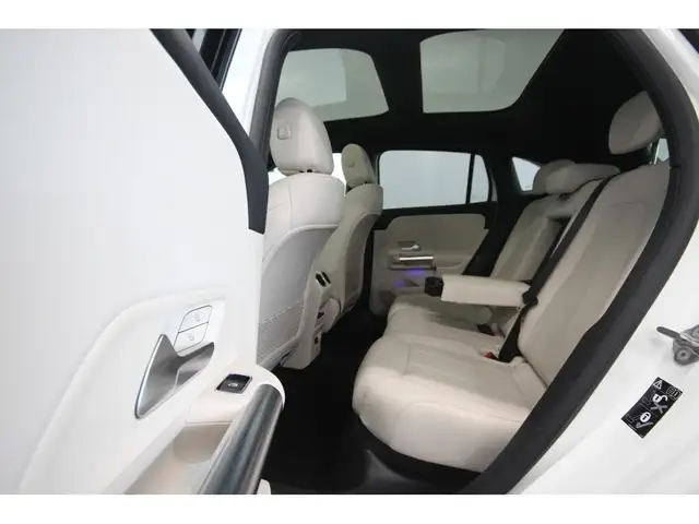 2022 Mercedes-Benz GLA 250 / CUIR / TOIT / 4 MATIC - Photo 26