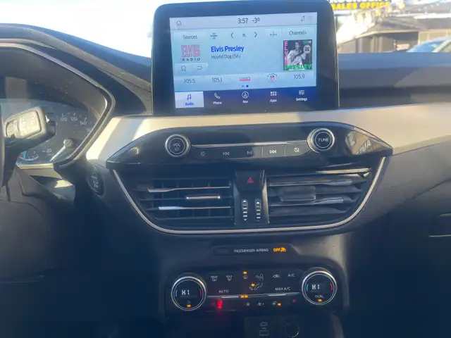 2021 Ford Escape SE - Photo 19