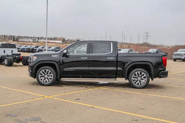 2026 GMC Sierra 1500 Denali - Photo 5