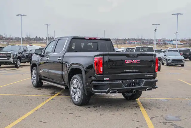 2026 GMC Sierra 1500 Denali - Photo 6