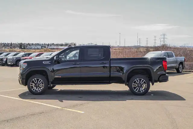 2026 GMC Sierra 1500 AT4 - Photo 5