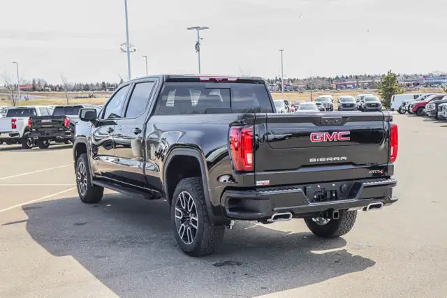 2026 GMC Sierra 1500 AT4 - Photo 6