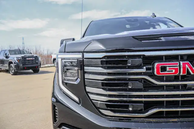 2026 GMC Sierra 1500 AT4 - Photo 11