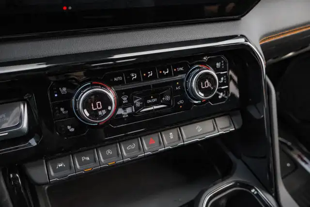 2026 GMC Sierra 1500 AT4 - Photo 27