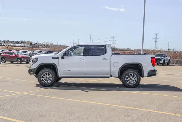 2026 GMC Sierra 1500 AT4X - Photo 5