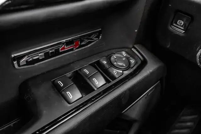 2026 GMC Sierra 1500 AT4X - Photo 17