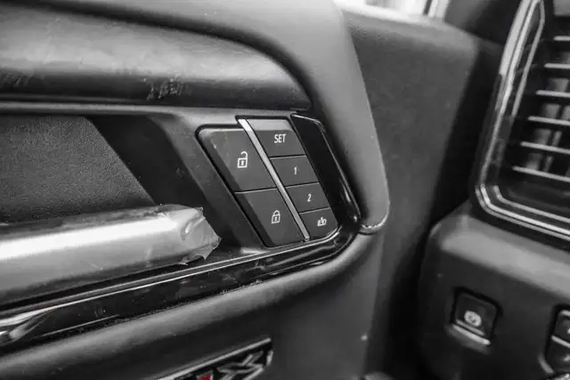 2026 GMC Sierra 1500 AT4X - Photo 18