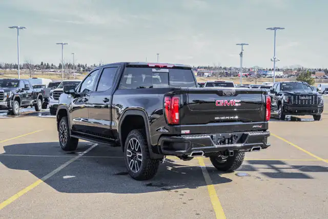2026 GMC Sierra 1500 AT4 - Photo 6