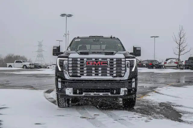 2026 GMC Sierra 3500HD Denali - Photo 3