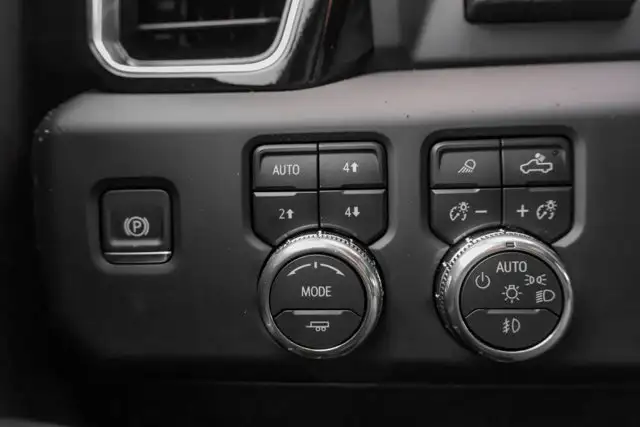 2026 GMC Sierra 3500HD Denali - Photo 19