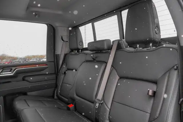 2026 GMC Sierra 3500HD Denali - Photo 33