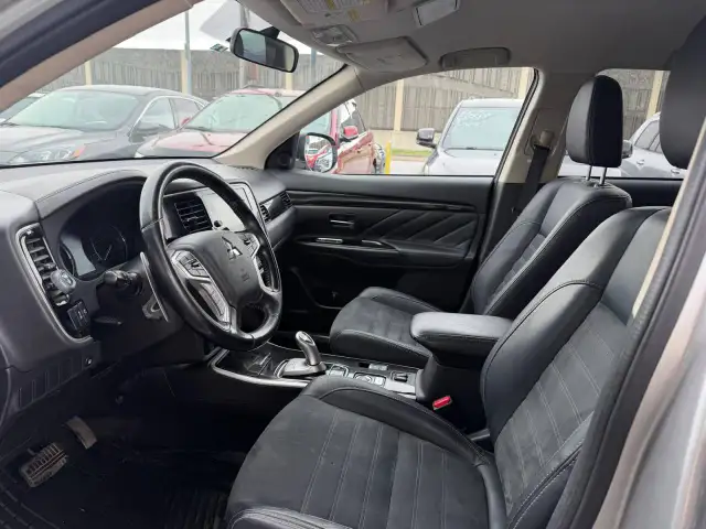 2018 MITSUBISHI Outlander PHEV ELECTRIQUE HYBRIDE / TRES ECONOMI - Photo 3