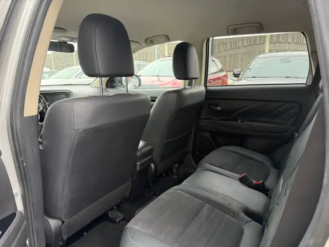 2018 MITSUBISHI Outlander PHEV ELECTRIQUE HYBRIDE / TRES ECONOMI - Photo 5