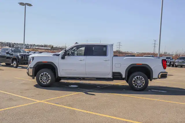 2026 GMC Sierra 2500HD SLE - Photo 5