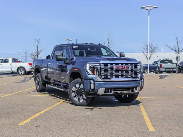 2026 GMC Sierra 3500HD Denali - Photo 2
